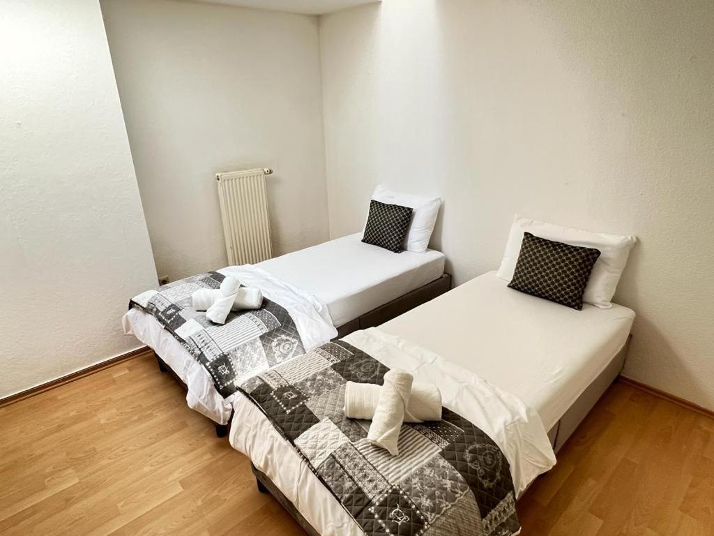 Klein Aber Fein 3 Zimmer 73Qm Düren - Eifel Exterior foto